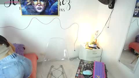 Snapshot of iam_monika chatting on November 2025 08:53:01 PM iam_monika online show from November 2025 08:53:01 PM