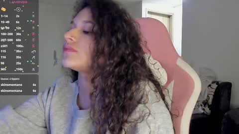 Snapshot of iam_nikki chatting on March 2025 09:06:02 AM On instagram Imm NikkiHelp me reach 100 likes online show from March 2025 09:06:02 AM