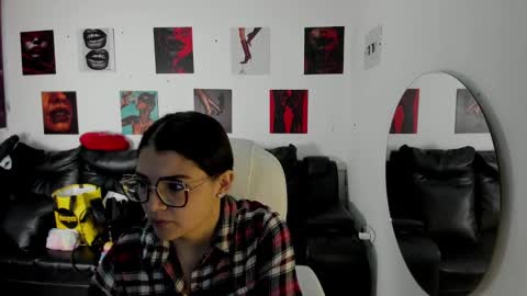 Sammy online show from November 2025 12:16:01 PM