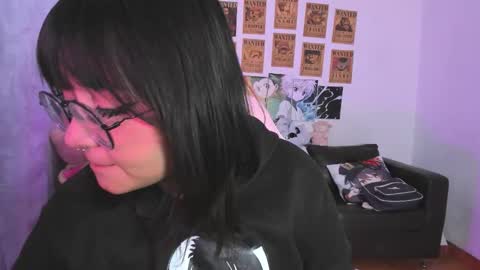 Snapshot of iam_zoechan chatting on October 2025 07:47:02 AM Zoe 3 online show from October 2025 07:47:02 AM