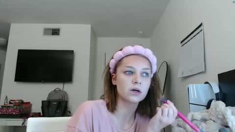 Lexi Love  online show from December 2025 11:02:01 PM