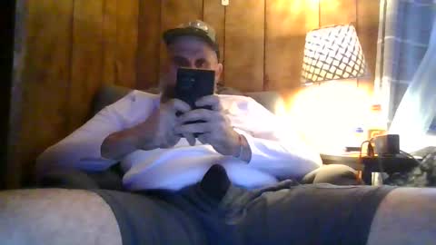 Snapshot of iambryan080584 chatting on October 2025 05:06:02 PM iambryan080584 online show from October 2025 05:06:02 PM