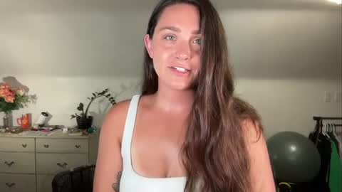 Snapshot of iamcrystalann chatting on June 2026 03:18:02 AM Crystal online show from June 2026 03:18:02 AM