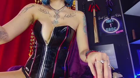 Snapshot of iammistressk chatting on December 2024 05:36:02 PM Mistress K online show from December 2024 05:36:02 PM