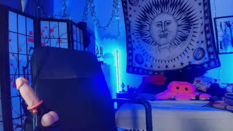 Snapshot of iammistressk chatting on November 2025 05:58:02 PM Mistress K online show from November 2025 05:58:02 PM