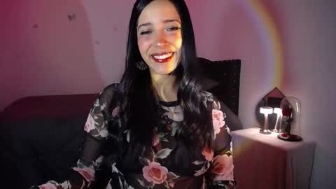 Snapshot of iamroxanne chatting on December 2024 01:15:02 AM Camila online show from December 2024 01:15:02 AM