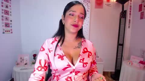 Camila online show from July 2026 05:44:02 AM