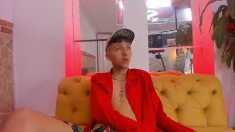 Snapshot of iamthiagox chatting on January 2025 01:19:02 PM Thiago online show from January 2025 01:19:02 PM