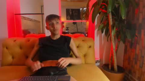 Snapshot of iamthiagox chatting on January 2025 03:35:01 AM Thiago online show from January 2025 03:35:01 AM