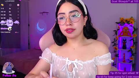 Snapshot of iamveroo chatting on October 2025 03:37:01 AM Veronica NDEPENT MODEL online show from October 2025 03:37:01 AM