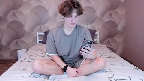 Snapshot of ian_flor chatting on March 2026 04:23:01 PM Ian Flor online show from March 2026 04:23:01 PM