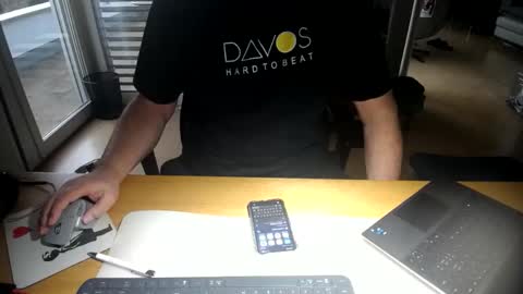 iandy12 online show from December 2025 07:13:02 AM