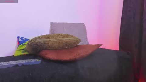 Ian Lark online show from April 2026 06:03:01 PM