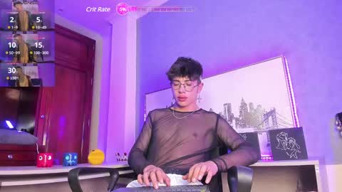 Andrew online show from December 2024 06:01:02 PM