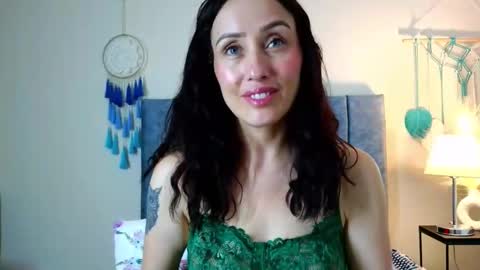 Snapshot of iberianmoonmk chatting on September 2025 11:26:01 AM Iberian Moon online show from September 2025 11:26:01 AM