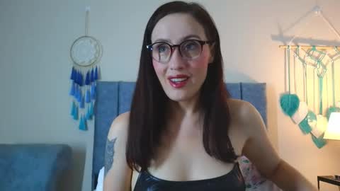 Snapshot of iberianmoonmk chatting on October 2025 11:16:01 AM Iberian Moon online show from October 2025 11:16:01 AM