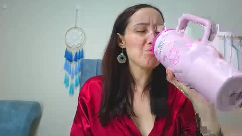 Snapshot of iberianmoonmk chatting on November 2025 01:33:02 PM Iberian Moon online show from November 2025 01:33:02 PM