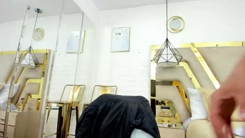 ibratxandy online show from November 2025 07:08:02 PM