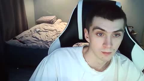 MAX online show from January 2025 08:45:02 PM