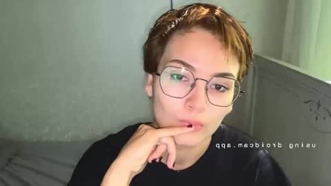 Snapshot of iceeheart chatting on September 2025 09:19:02 AM Ksenia online show from September 2025 09:19:02 AM