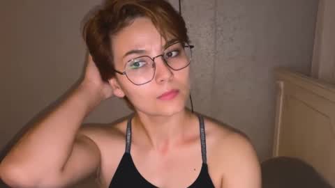 Snapshot of iceeheart chatting on September 2025 07:48:02 PM Ksenia online show from September 2025 07:48:02 PM