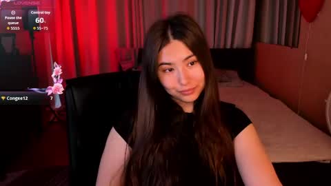 Snapshot of iceicebabe_ chatting on June 2026 01:15:01 AM Aiza online show from June 2026 01:15:01 AM