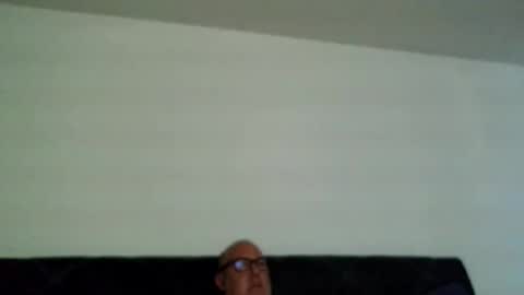 iceoli123 online show from June 2026 04:38:01 PM