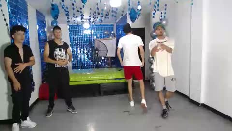 THOMAS AND DAMIAND online show from February 2025 04:13:02 PM