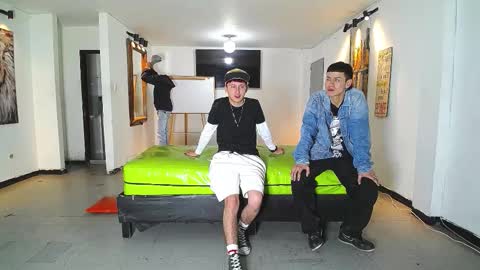 THOMAS AND DAMIAND online show from November 2025 12:42:02 PM