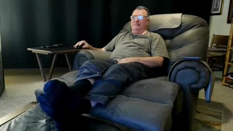 Christopher online show from September 2025 02:28:02 AM