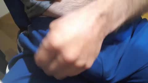 Snapshot of icky_thumps chatting on January 2025 06:12:01 AM icky_thumps online show from January 2025 06:12:01 AM