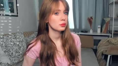 Snapshot of icyhoneybite chatting on November 2025 09:09:01 AM Jane online show from November 2025 09:09:01 AM