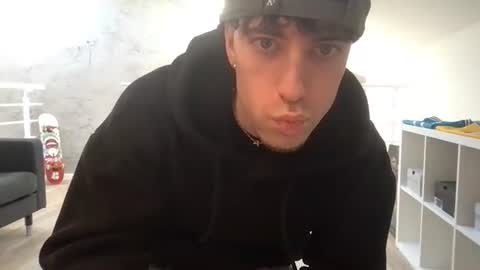 icyninesix online show from December 2024 02:26:02 PM