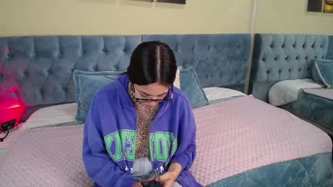 Icy online show from December 2024 11:33:01 AM