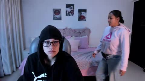 Icy online show from September 2025 10:30:02 AM