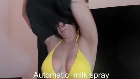 Snapshot of idarazanin24 chatting on February 2026 03:36:01 AM Idara Zanin online show from February 2026 03:36:01 AM