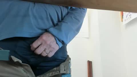 idfunguy2023 online show from March 2026 10:02:02 PM