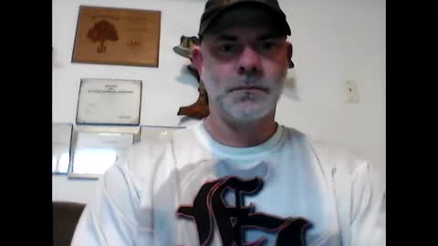 Snapshot of idkwhyidothis348732 chatting on March 2025 10:09:02 PM idkwhyidothis348732 online show from March 2025 10:09:02 PM