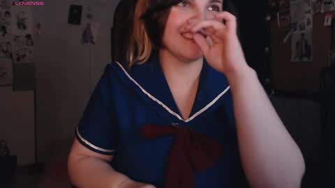 Snapshot of idontknowwhyjojo chatting on May 2026 07:32:02 PM Saya online show from May 2026 07:32:02 PM