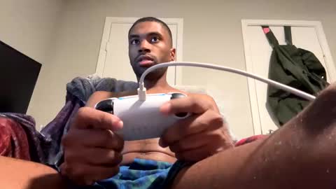 Snapshot of idropbabies chatting on December 2024 08:35:01 AM UNO online show from December 2024 08:35:01 AM