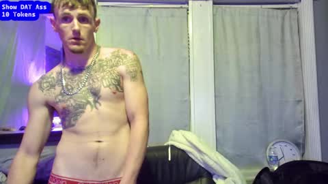 Amiri Roue online show from December 2024 04:12:01 AM