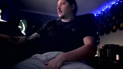 Snapshot of iggy_iggy_iggy chatting on February 2025 11:26:02 PM iggy_iggy_iggy online show from February 2025 11:26:02 PM