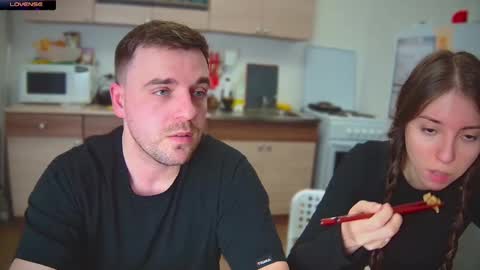 Snapshot of ihavepaws33 chatting on December 2024 12:30:01 PM Julia and Mira online show from December 2024 12:30:01 PM