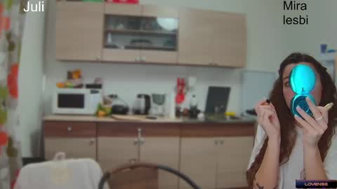 Snapshot of ihavepaws33 chatting on December 2024 06:28:01 AM Julia and Mira online show from December 2024 06:28:01 AM