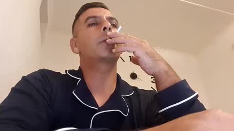 ihtiandar1008 online show from November 2025 11:21:02 PM