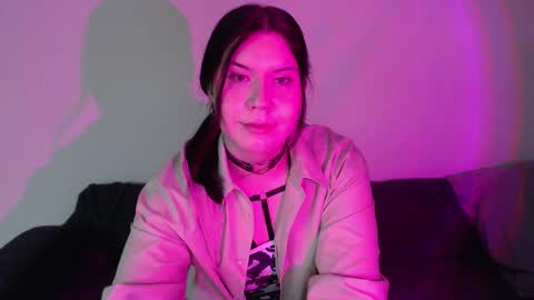 Vella online show from September 2025 12:55:01 AM