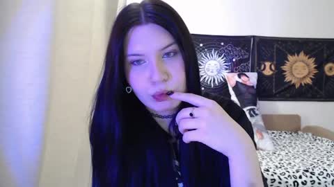 Vella online show from April 2026 12:21:01 PM