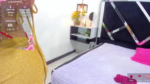 Isabella online show from October 2025 01:20:01 PM