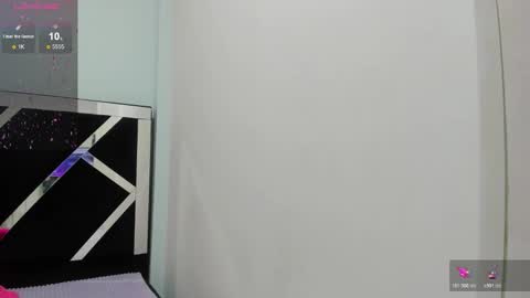 Isabella online show from November 2025 02:08:02 PM