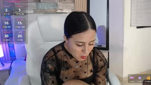 Snapshot of iisabella_smith_ chatting on September 2025 08:43:01 PM Isa online show from September 2025 08:43:01 PM